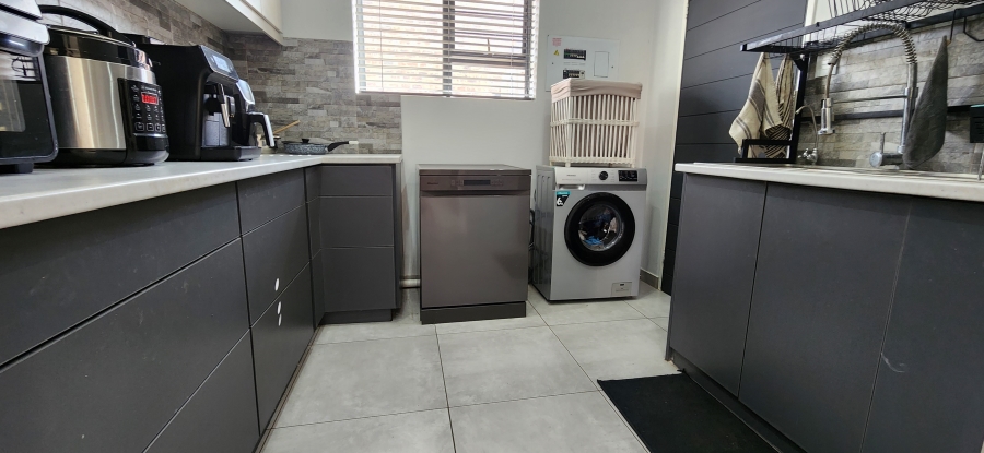 3 Bedroom Property for Sale in Waterberry Estate North West